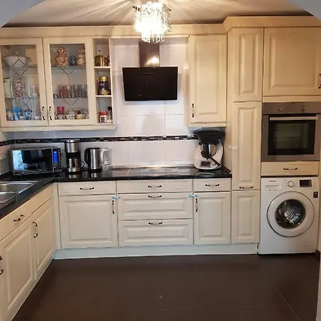 Apartment Grosses Haus Apartement In Laatzen Nahe Messe