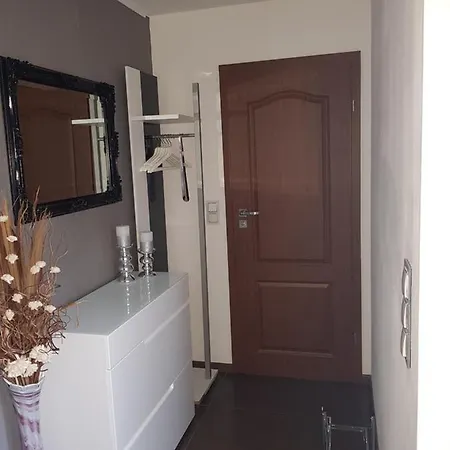 Grosses Haus Apartement In Laatzen Nahe Messe * Hannover
